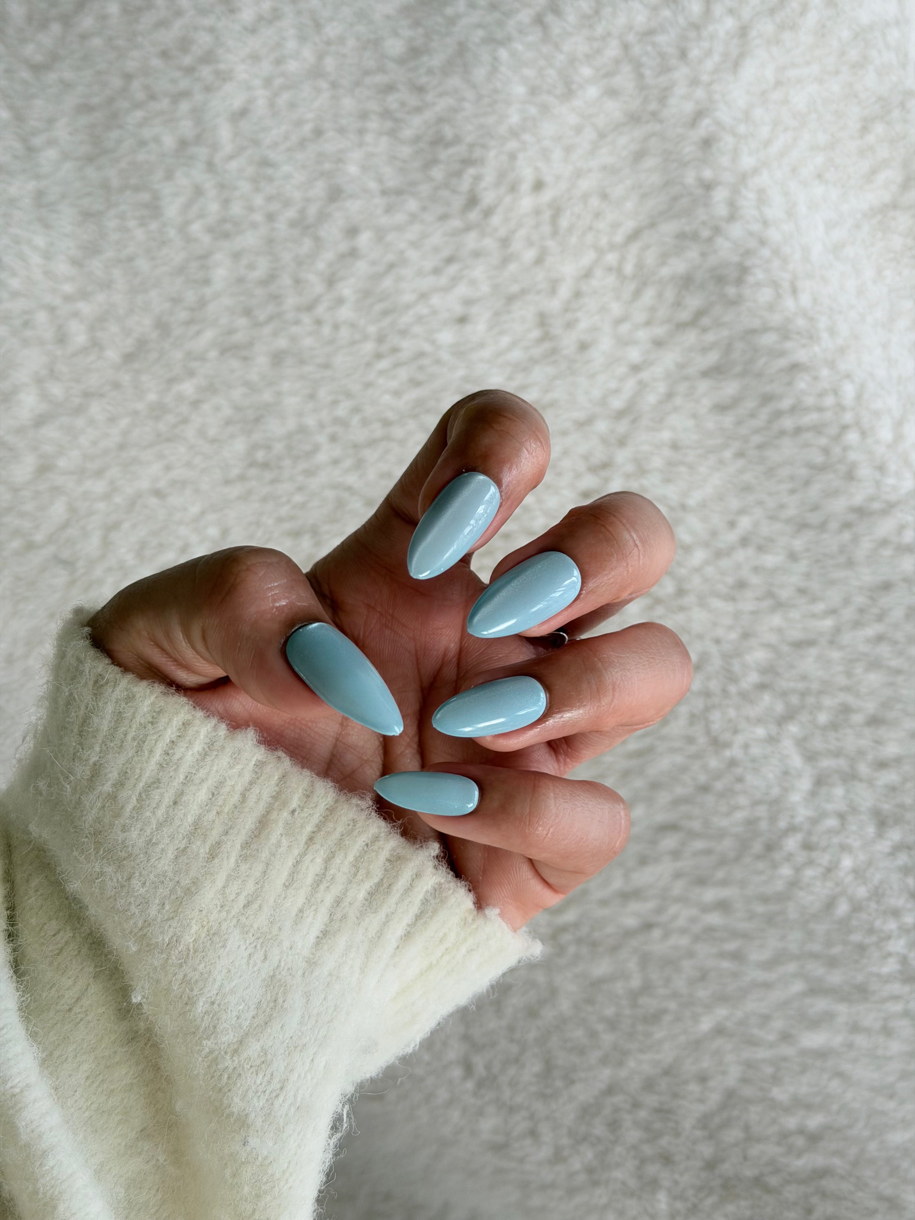 Her Sky (Medium Almond)